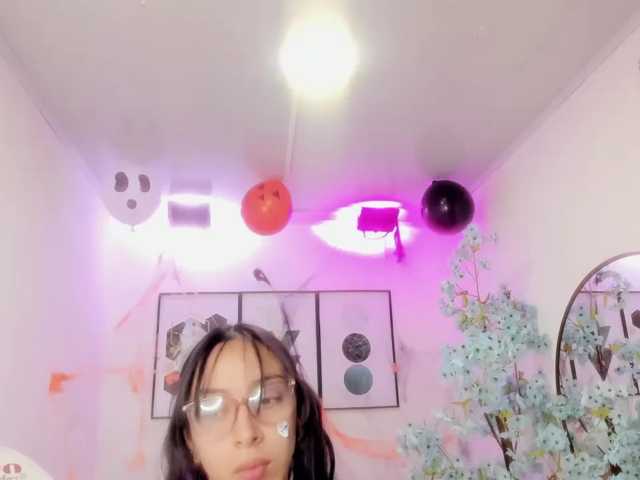 ary-gala live cam on BongaCams