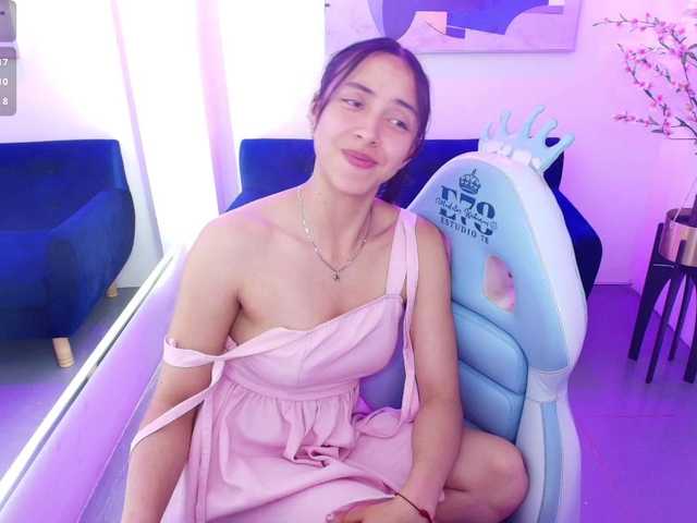 ary-gala live cam on BongaCams