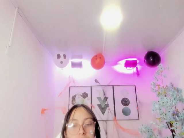 ary-gala live cam on BongaCams
