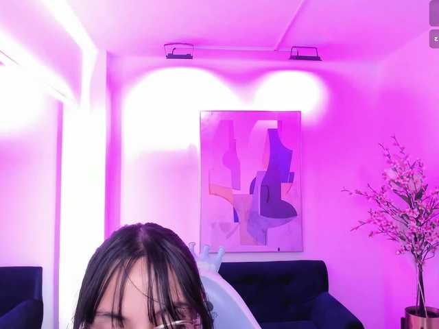 ary-gala live cam on BongaCams