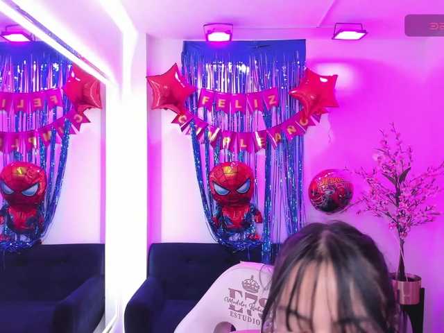 ary-gala live cam on BongaCams