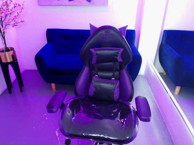 ary-gala live cam on BongaCams