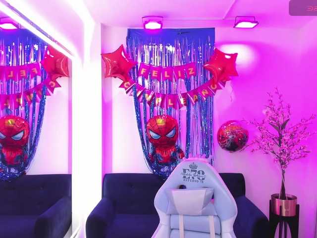 ary-gala live cam on BongaCams