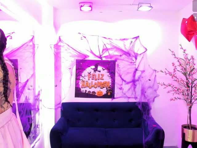 ary-gala live cam on BongaCams