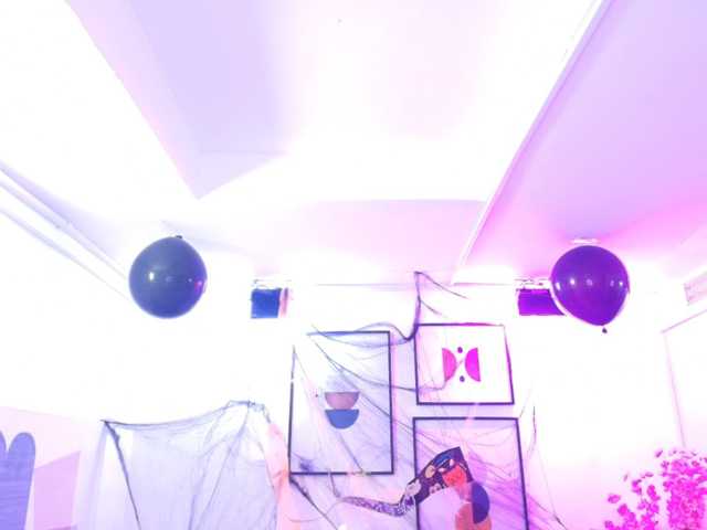 ary-gala live cam on BongaCams