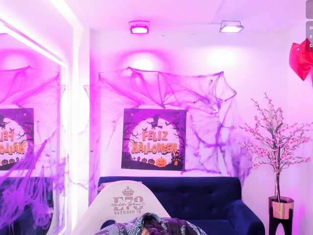 ary-gala live cam on BongaCams