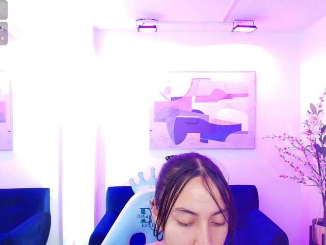 ary-gala live cam on BongaCams
