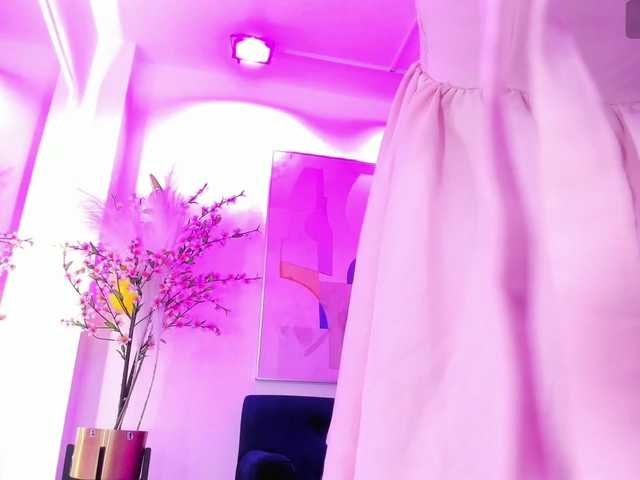 ary-gala live cam on BongaCams