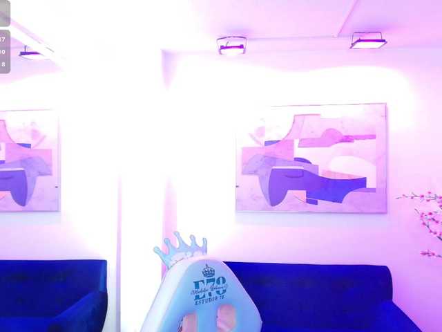 ary-gala live cam on BongaCams