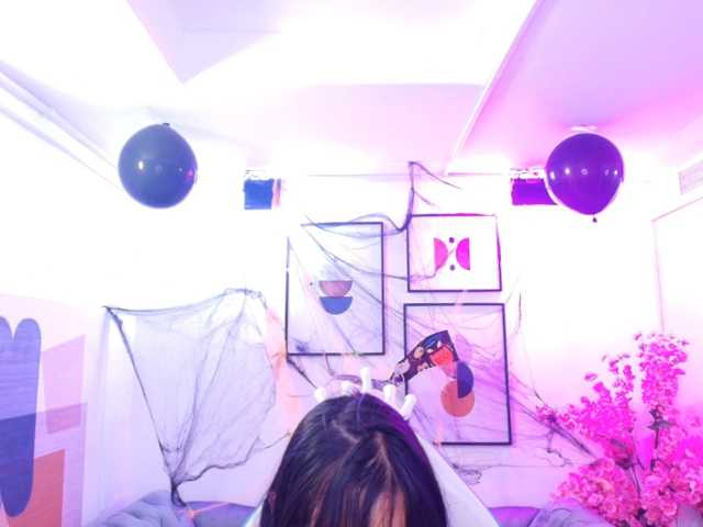 ary-gala live cam on BongaCams