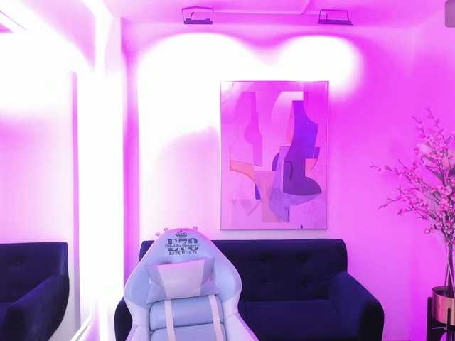 ary-gala live cam on BongaCams