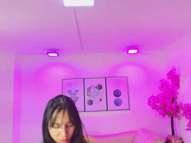 ary-gala live cam on BongaCams