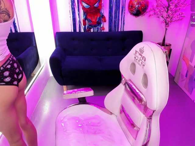 ary-gala live cam on BongaCams