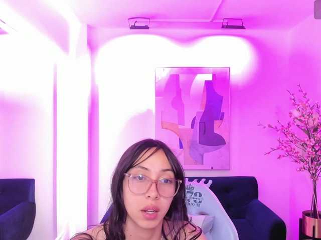 ary-gala live cam on BongaCams