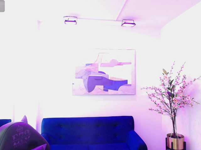 ary-gala live cam on BongaCams
