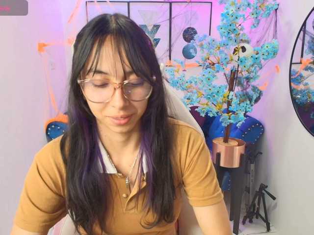 ary-gala live cam on BongaCams