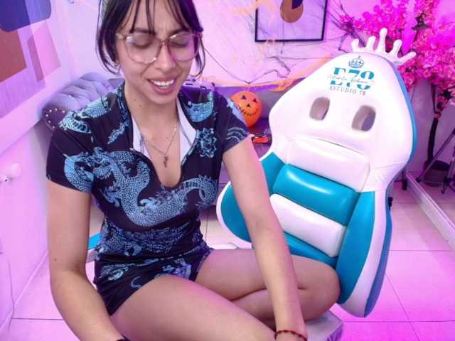 ary-gala live cam on BongaCams