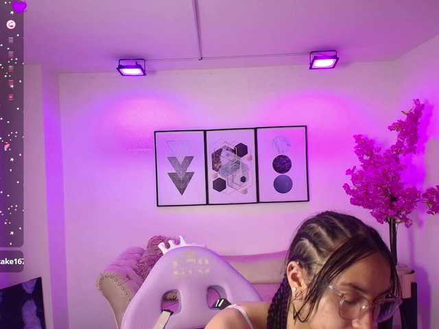 ary-gala live cam on BongaCams