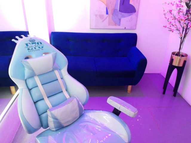 ary-gala live cam on BongaCams