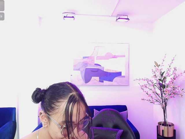 ary-gala live cam on BongaCams