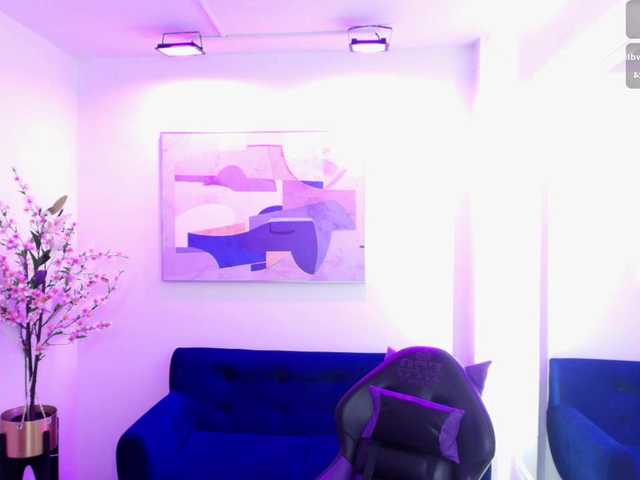 ary-gala live cam on BongaCams