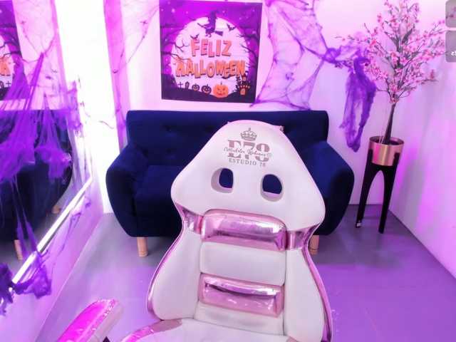 ary-gala live cam on BongaCams