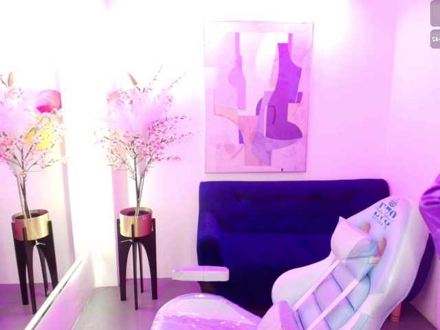 ary-gala live cam on BongaCams