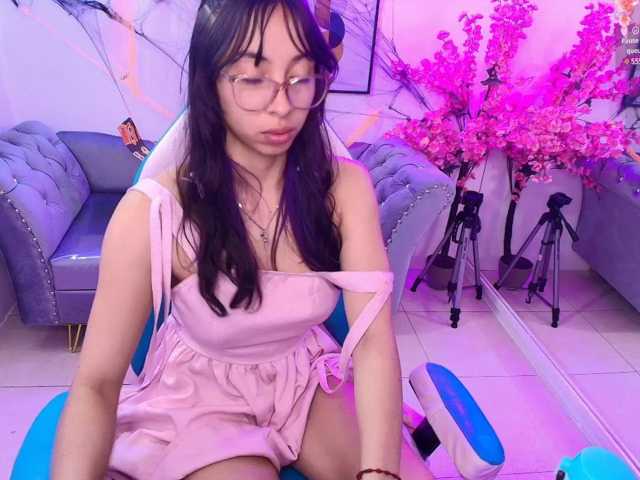 ary-gala live cam on BongaCams