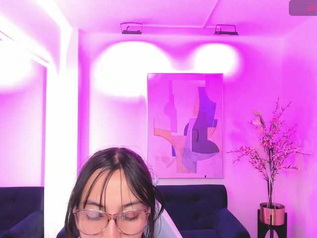 ary-gala live cam on BongaCams