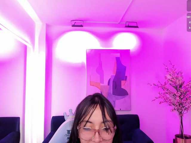 ary-gala live cam on BongaCams