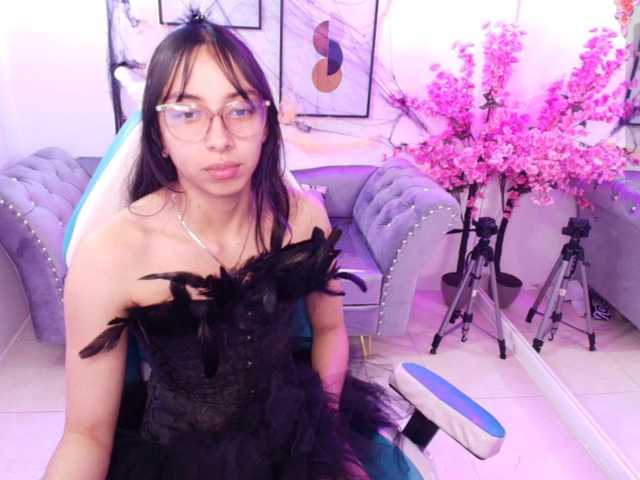 ary-gala live cam on BongaCams