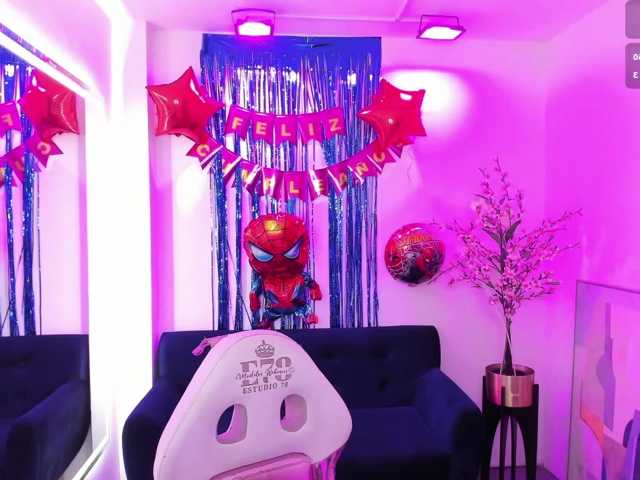 ary-gala live cam on BongaCams