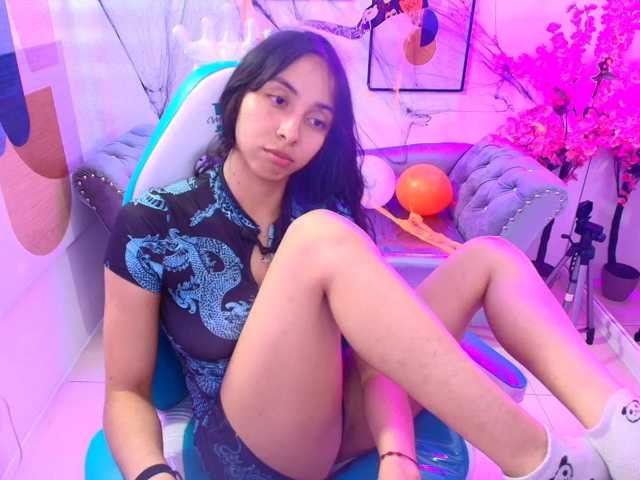 ary-gala live cam on BongaCams