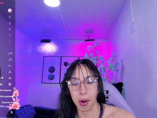 ary-gala live cam on BongaCams