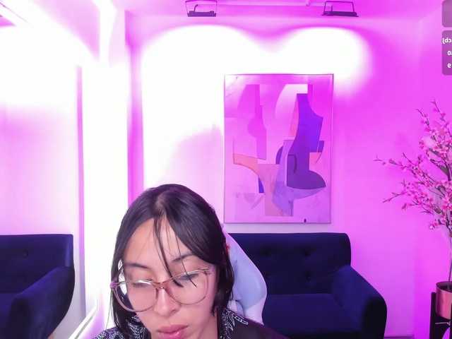 ary-gala live cam on BongaCams