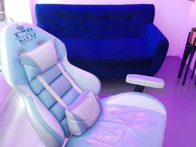 ary-gala live cam on BongaCams
