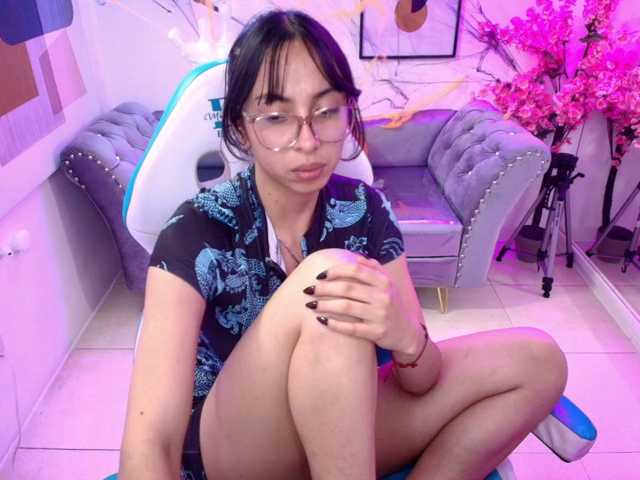 ary-gala live cam on BongaCams