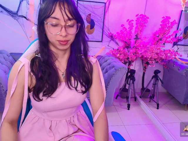 ary-gala live cam on BongaCams