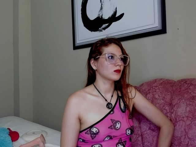 Julisinangel live cam on BongaCams