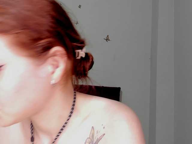 Julisinangel live cam on BongaCams
