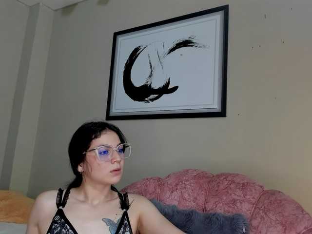 Julisinangel live cam on BongaCams