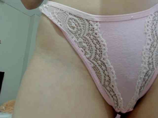 Julirose451 webcam