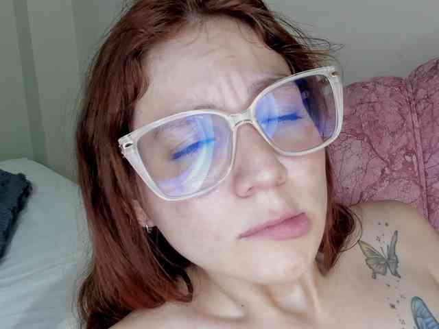 Julirose451 webcam