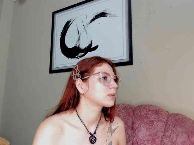 Julirose451 webcam