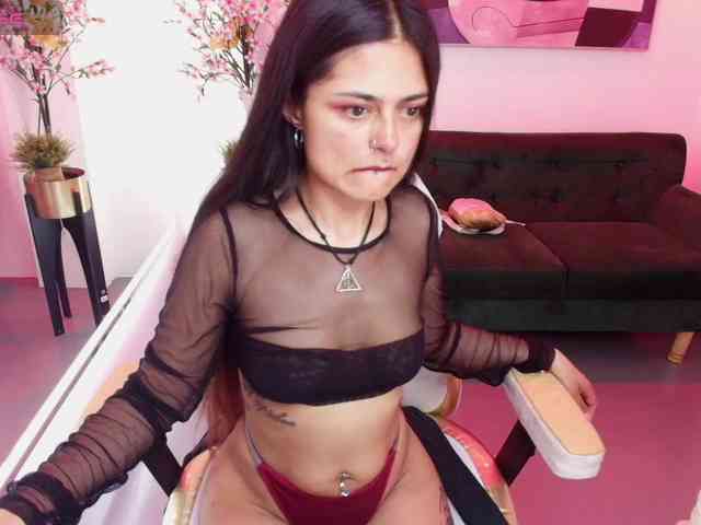 Hera-blake webcam