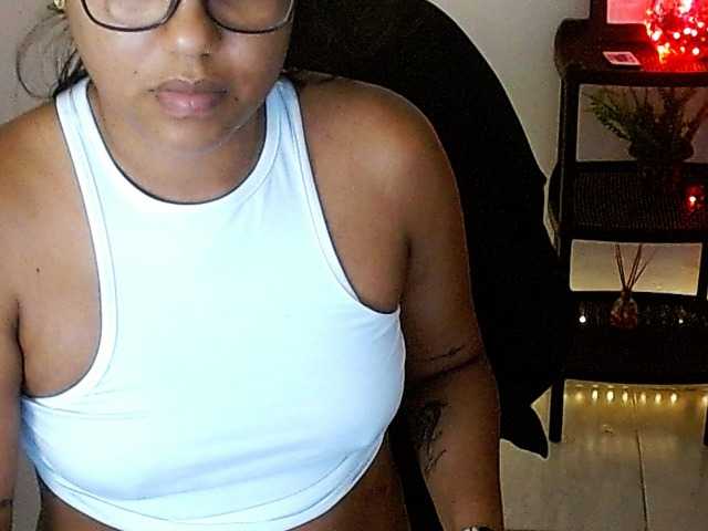 Shawnycarson live cam on BongaCams
