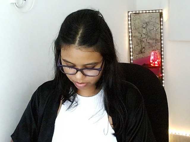 Shawnycarson live cam on BongaCams