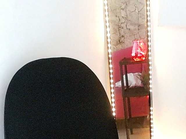 Shawnycarson live cam on BongaCams