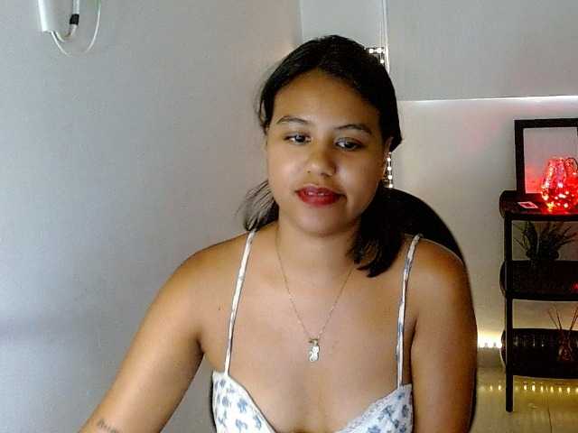 Shawnycarson webcam bongacams model stream image