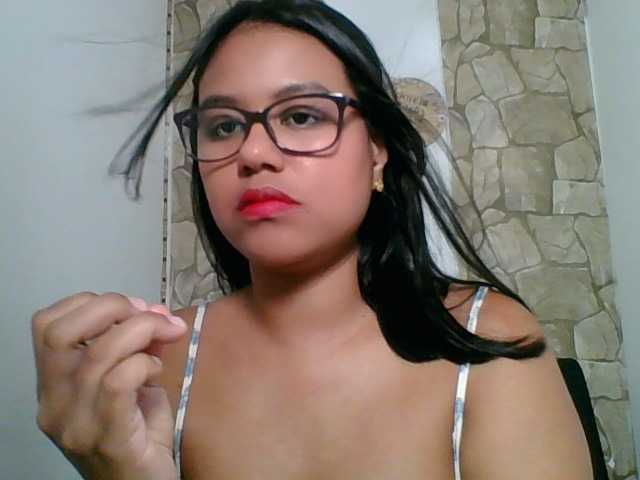 Shawnycarson live cam on BongaCams